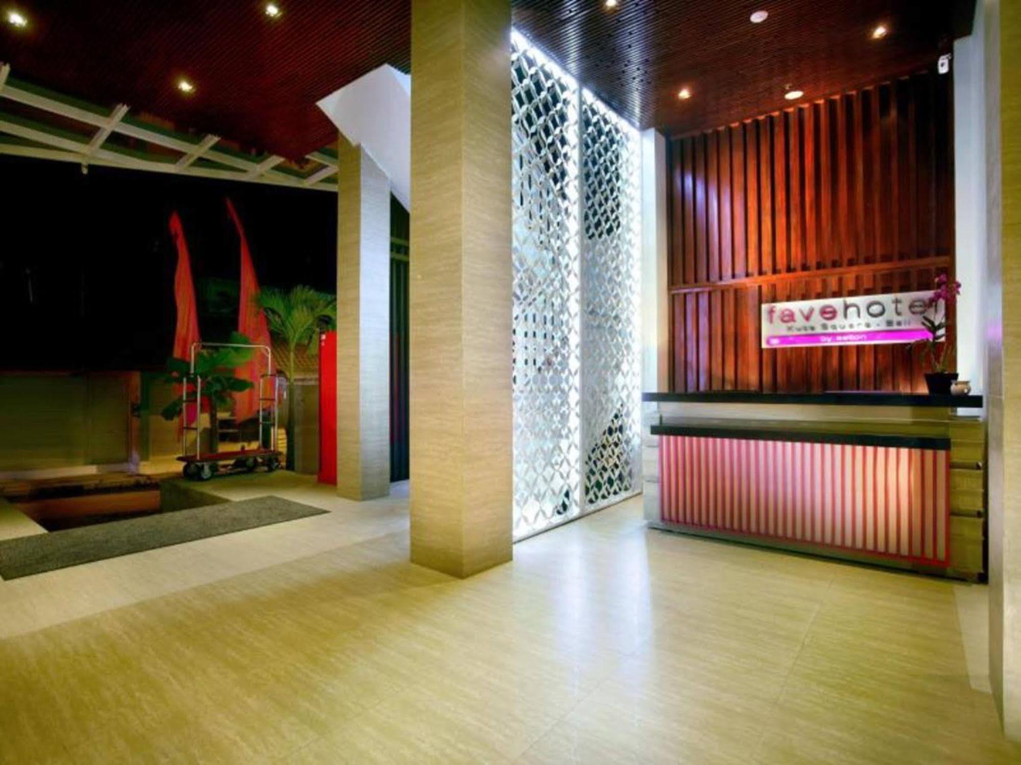 Favehotel Kuta Square Exteriér fotografie